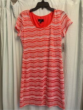 Short Sleeve Lace-Pattern Dress